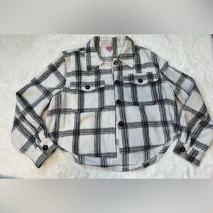 Francesca’s Black and White plaid button up